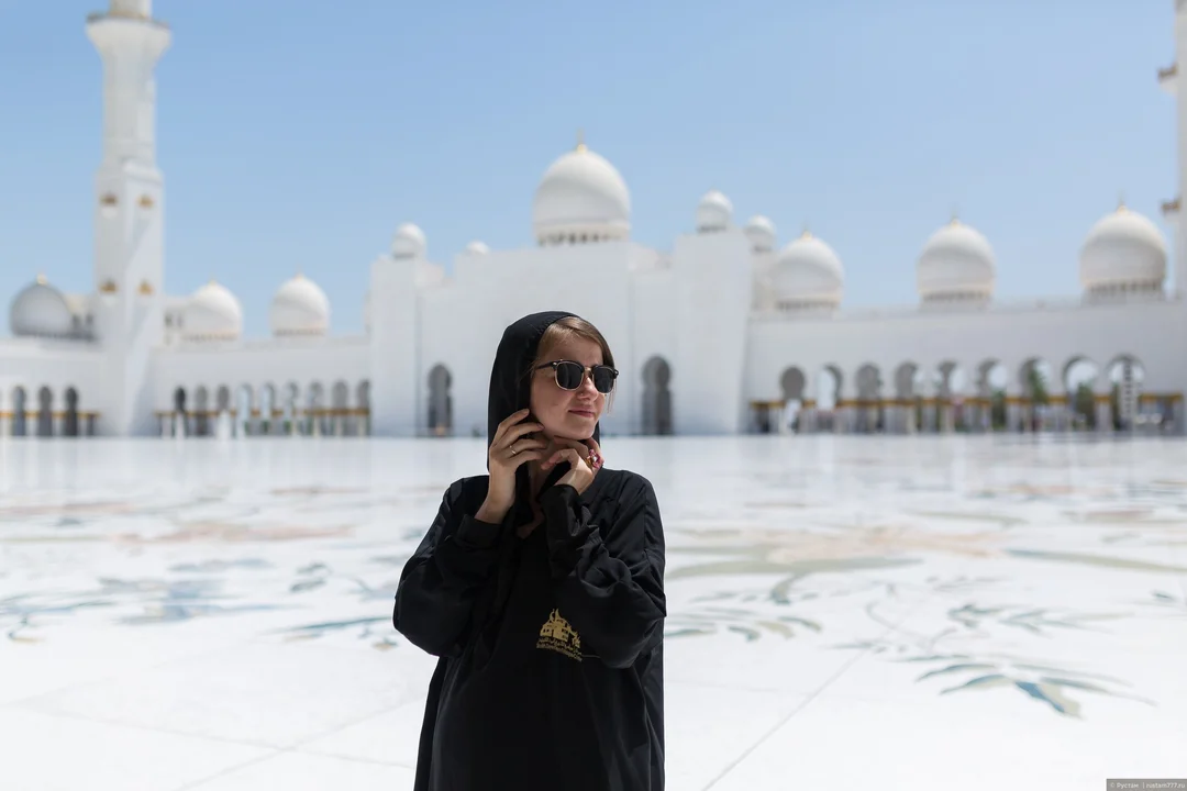 Exploring the World of Call Girls in Abu Dhabi: A Comprehensive Guide