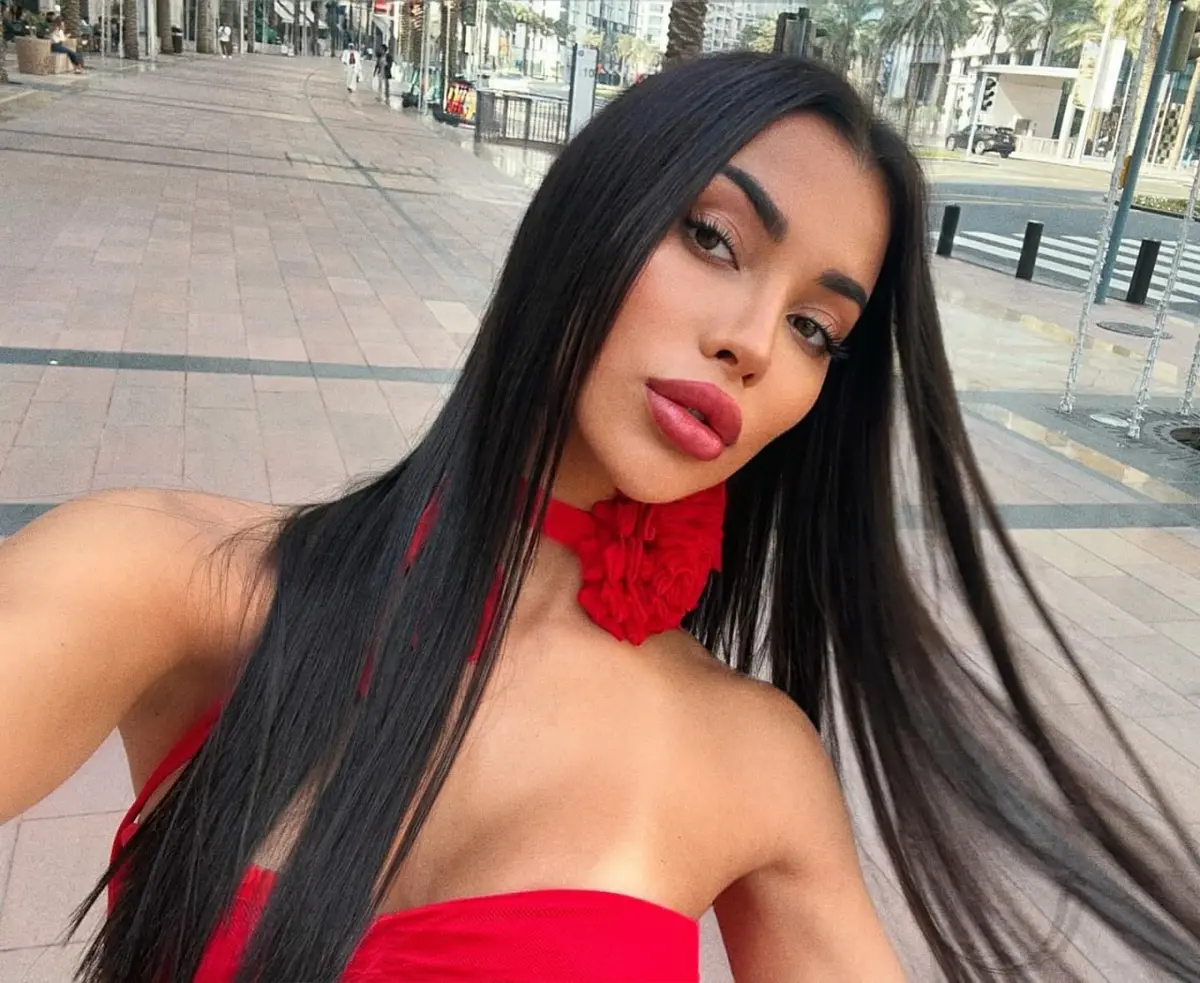 Алессия эскорт в городе Питер