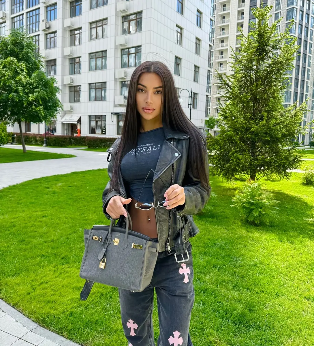 Алессия эскорт в городе Питер