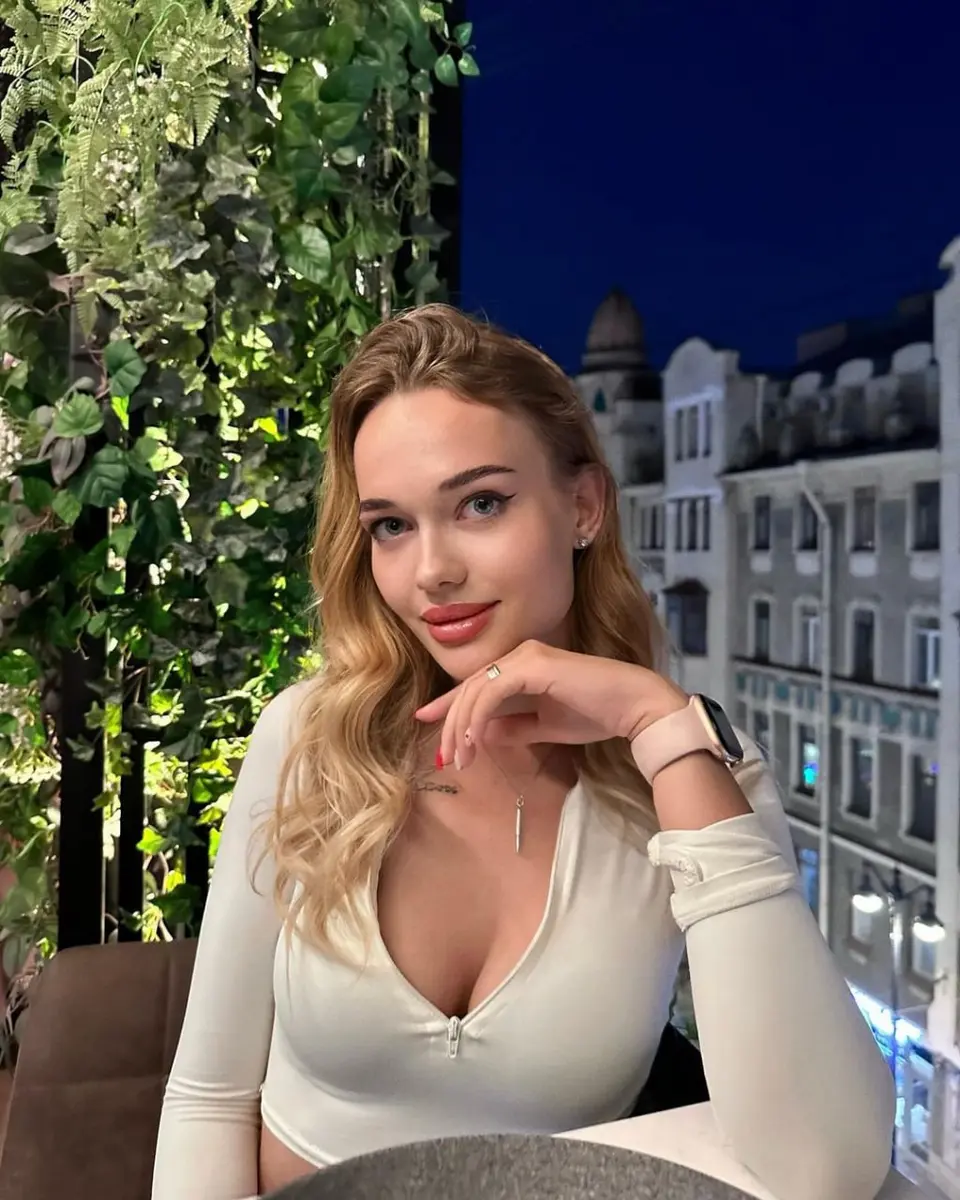 Анастасия эскорт в городе Питер