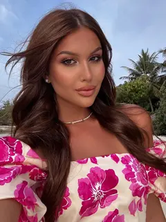 Клара эскорт в городе Питер