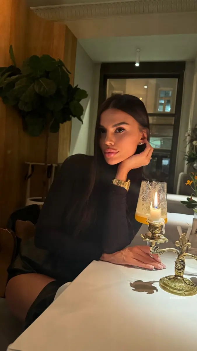 Эстель эскорт в городе Питер