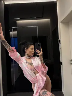 Эвелин эскорт в городе Питер