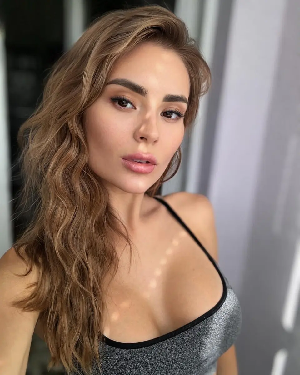 Фиона эскорт в городе Питер