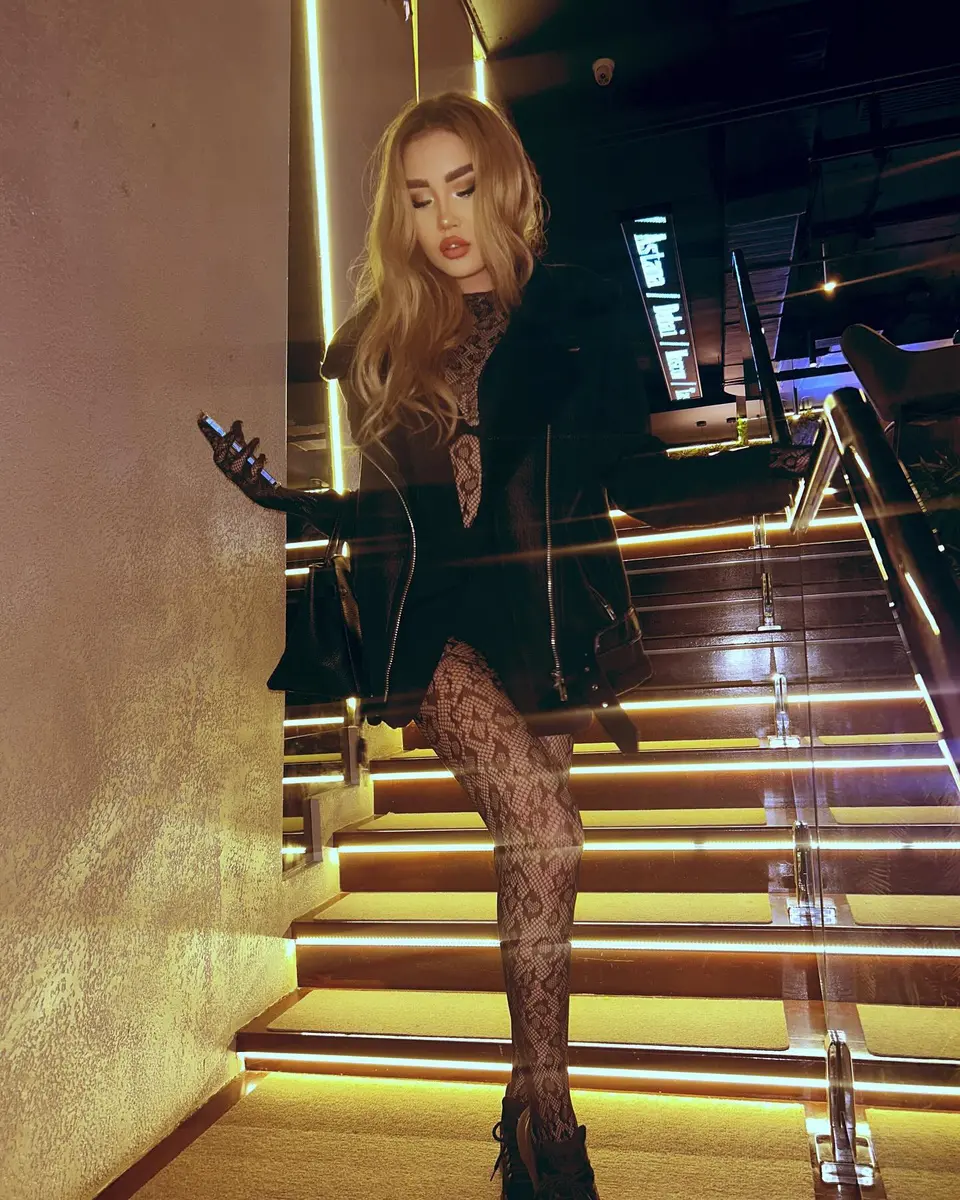 Флоринель эскорт в городе Питер