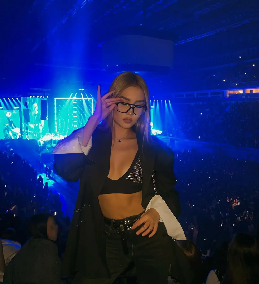 Флоринель эскорт в городе Питер