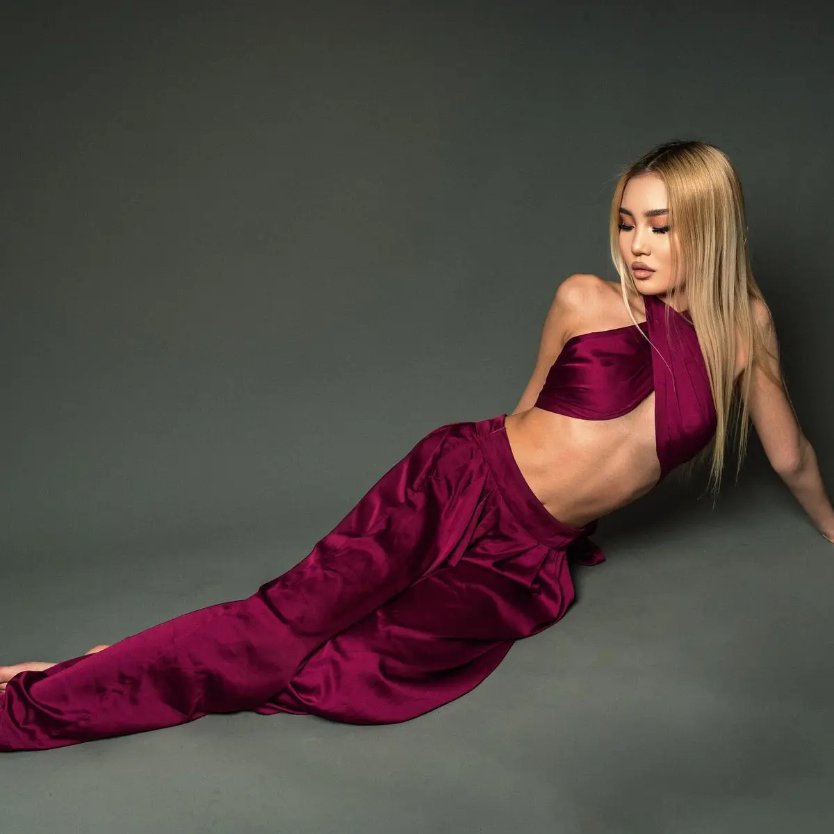 Флоринель эскорт в городе Питер