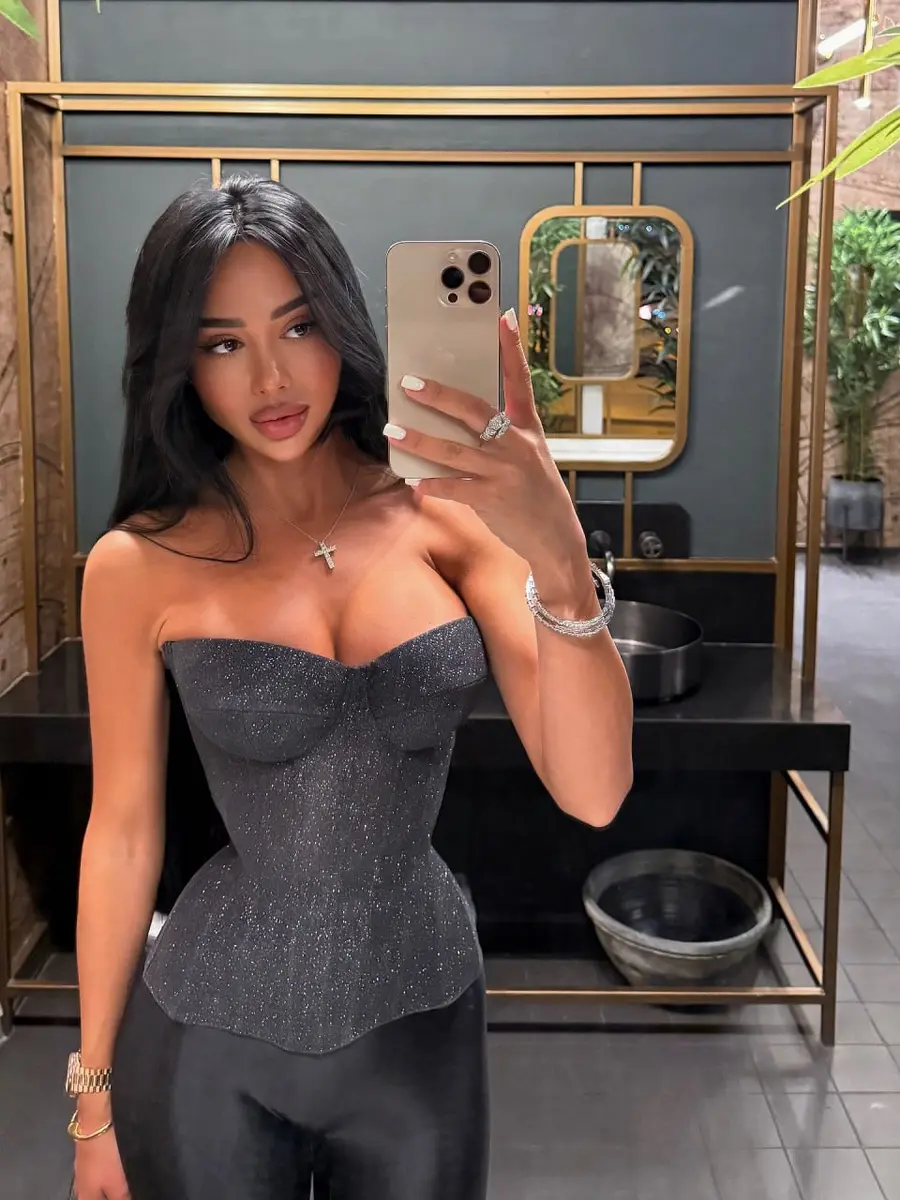 Инес эскорт в городе Питер