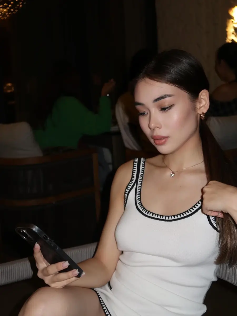 Лейла эскорт в городе Питер