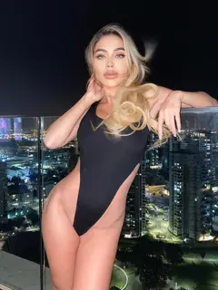 Наталья эскорт в городе Питер