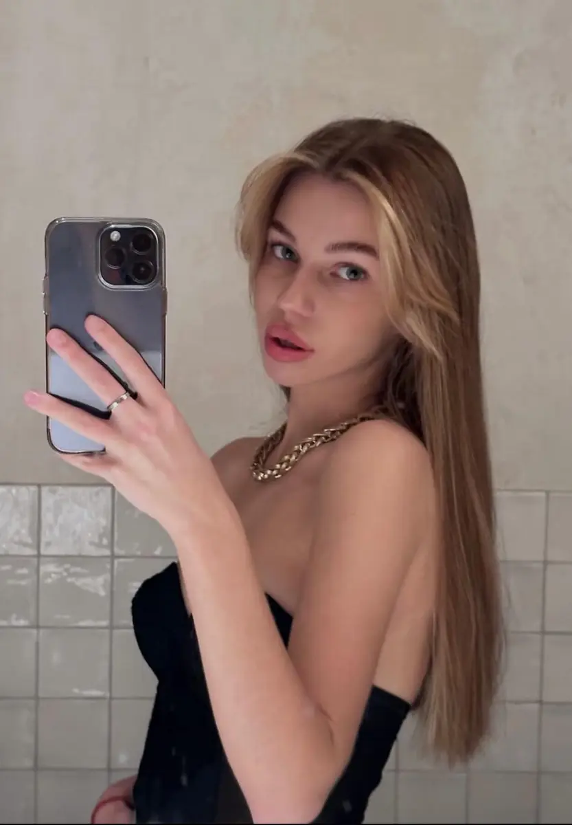 Рената эскорт в городе Питер