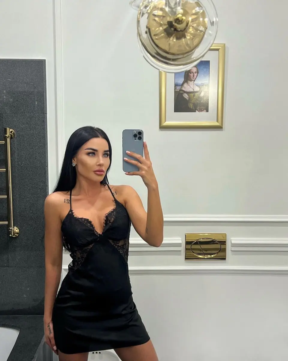 Виктория эскорт в городе Питер