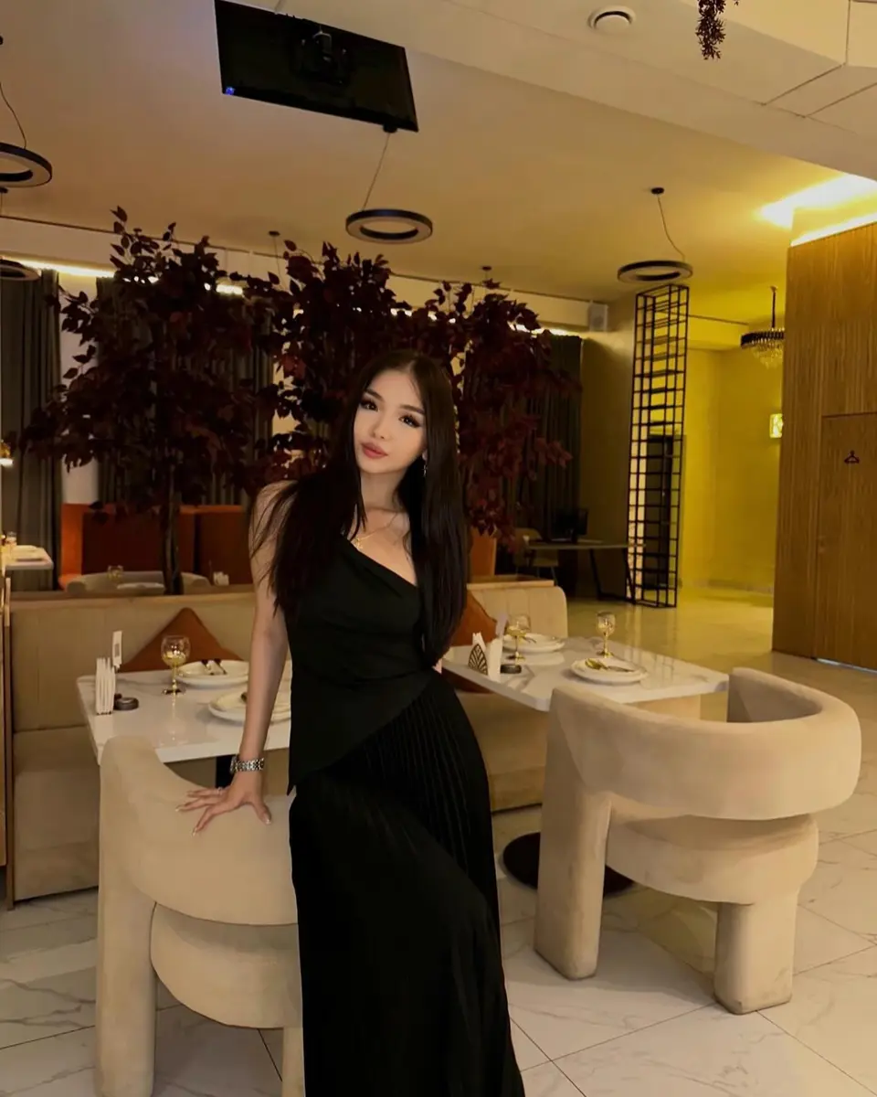 Юна эскорт в городе Питер